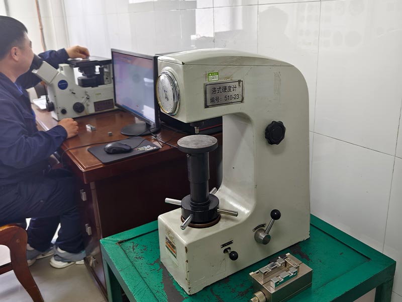 Rockwell hardness tester