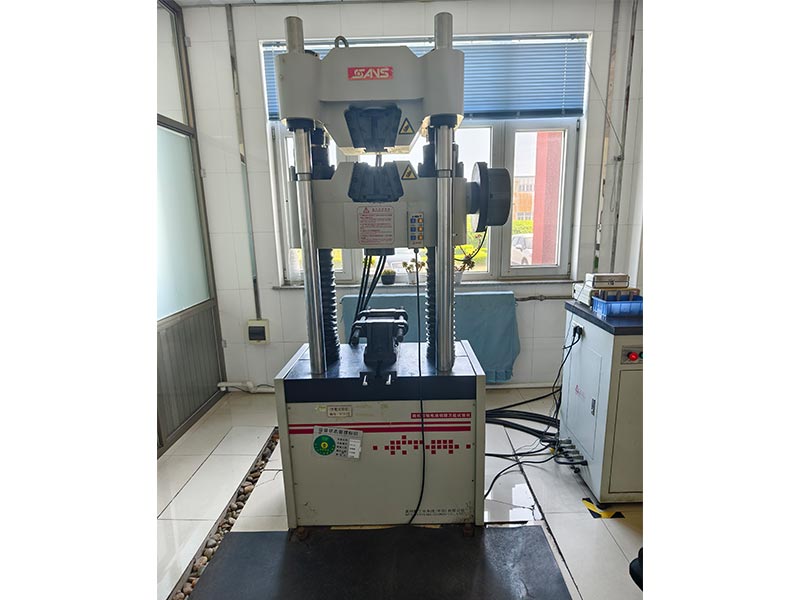 Tensile testing machine